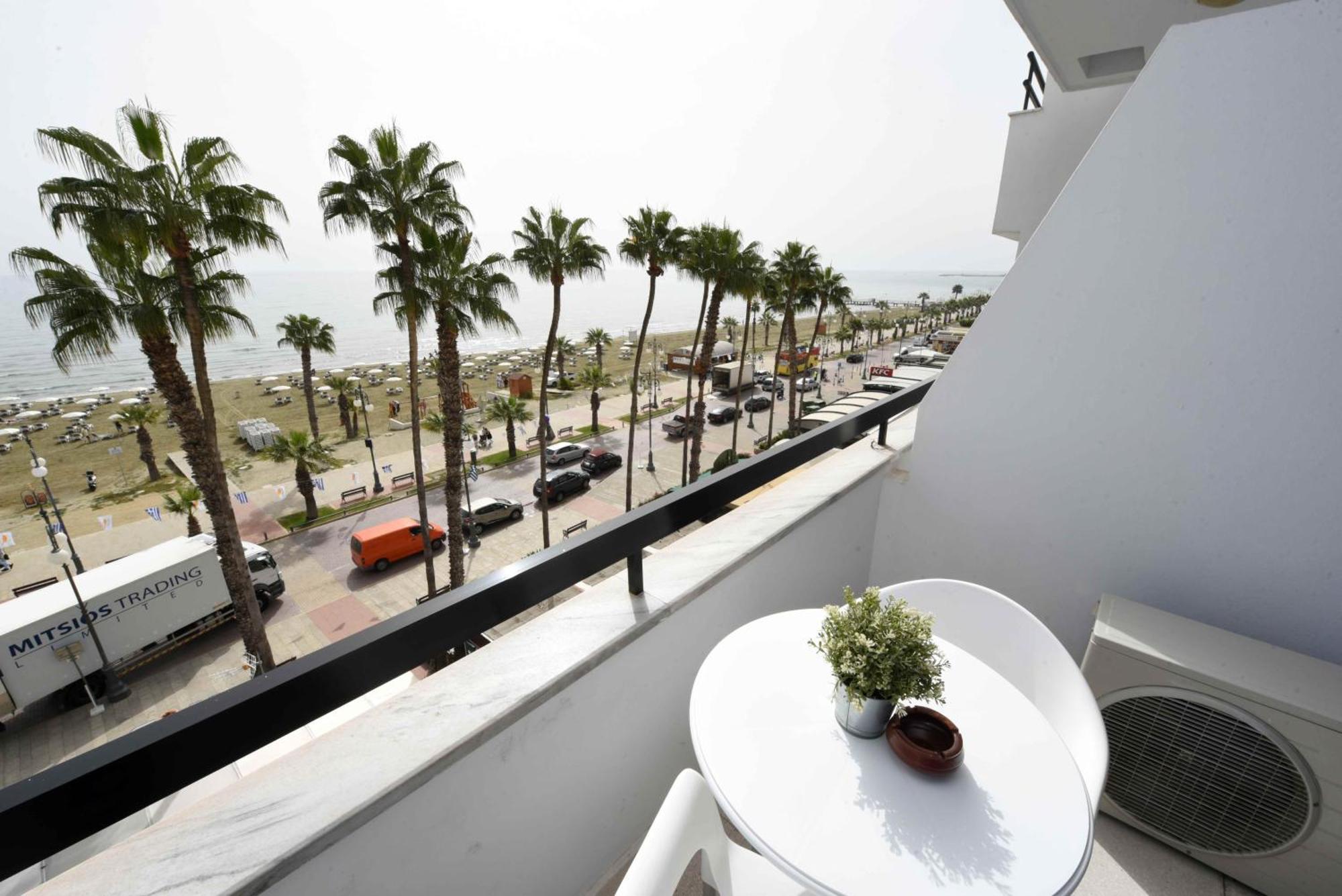 Apartment Finikoudes Sunrise Sea View Lux