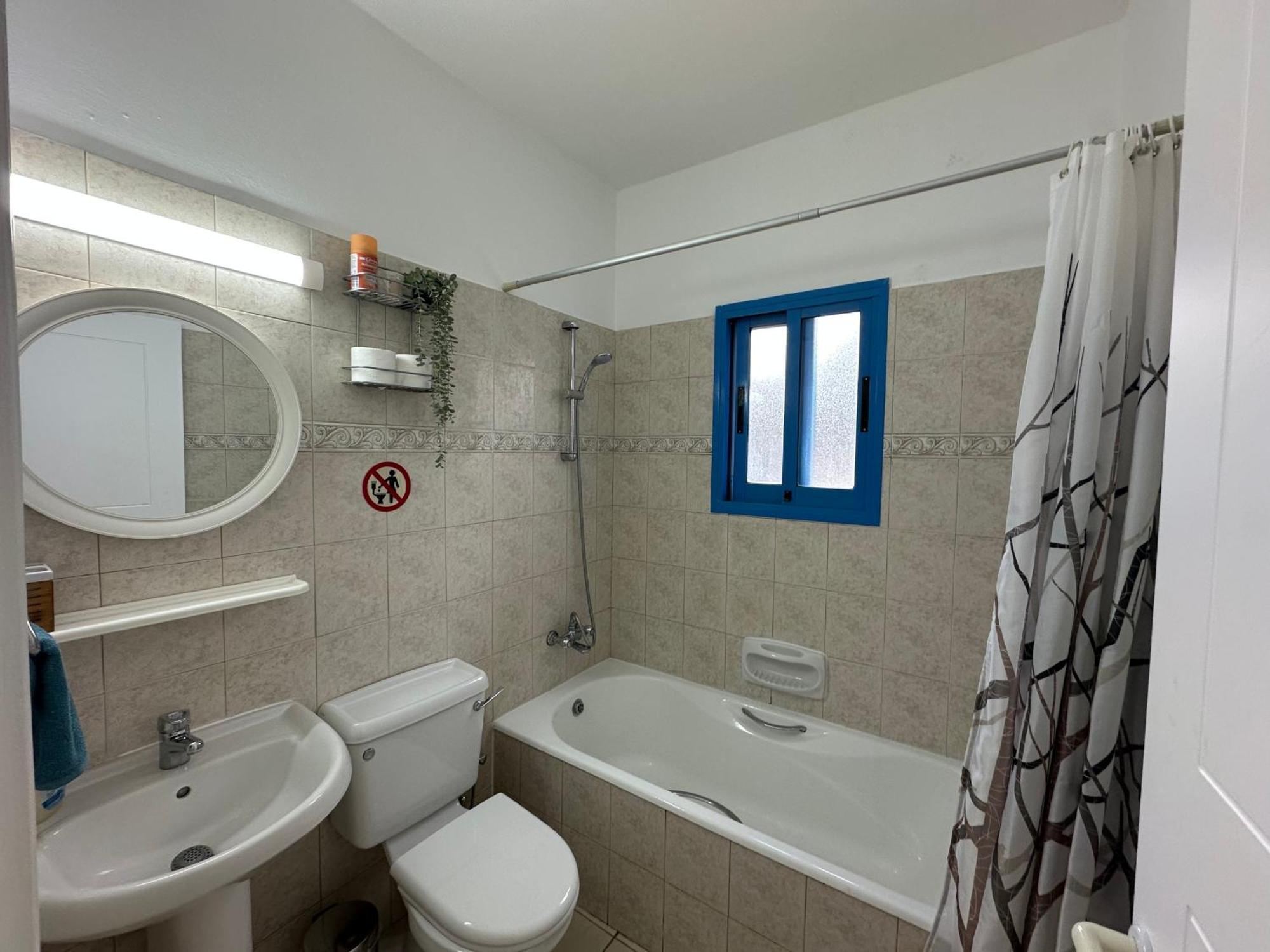 Apartment Cozy 2-bd Ap Near The Sea! *