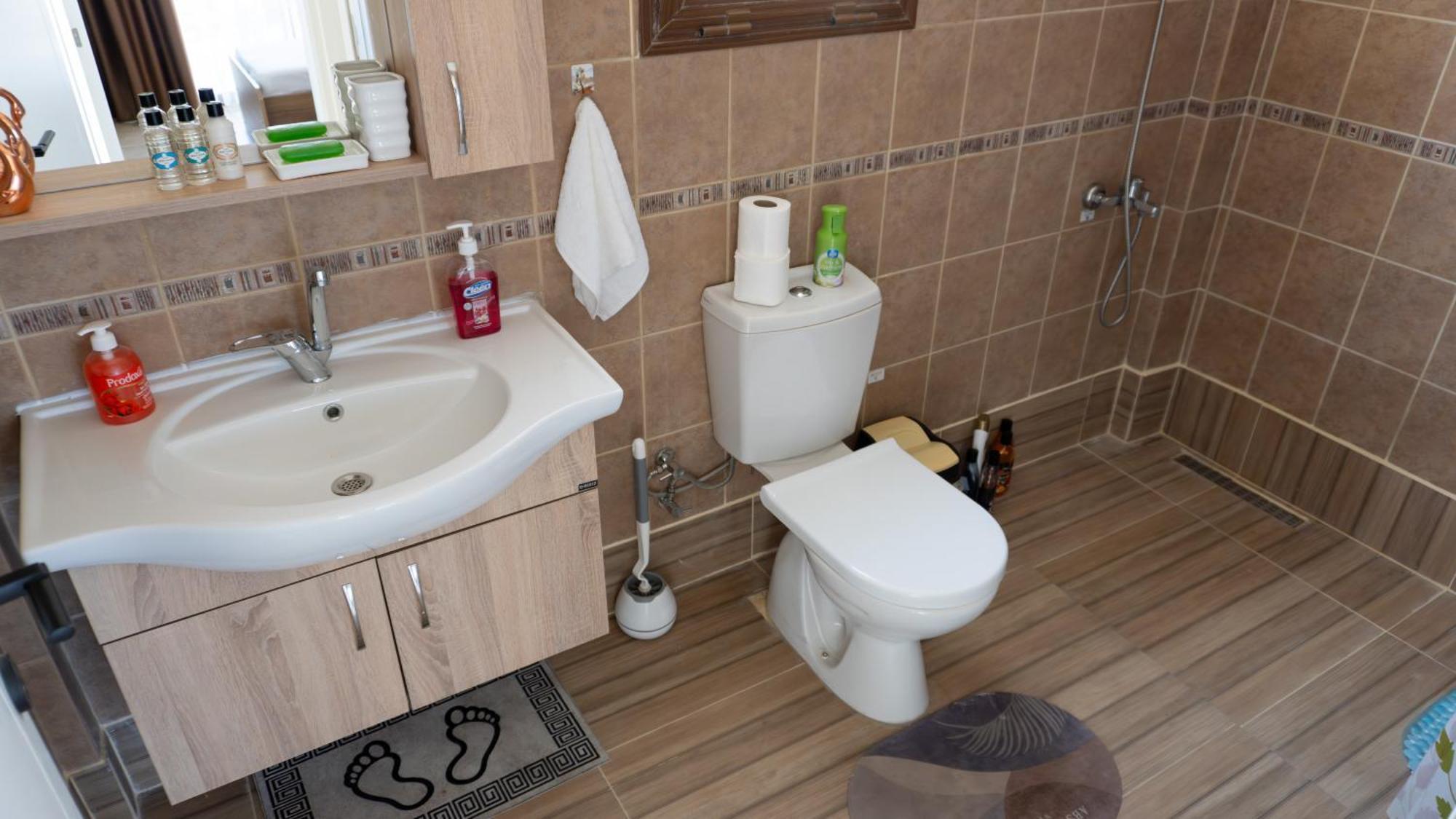 Queit Amazing Penthouse With Rooftop 360 ,pool , Beachfront And Bbq * Agios Amvrosios (Kyrenia)