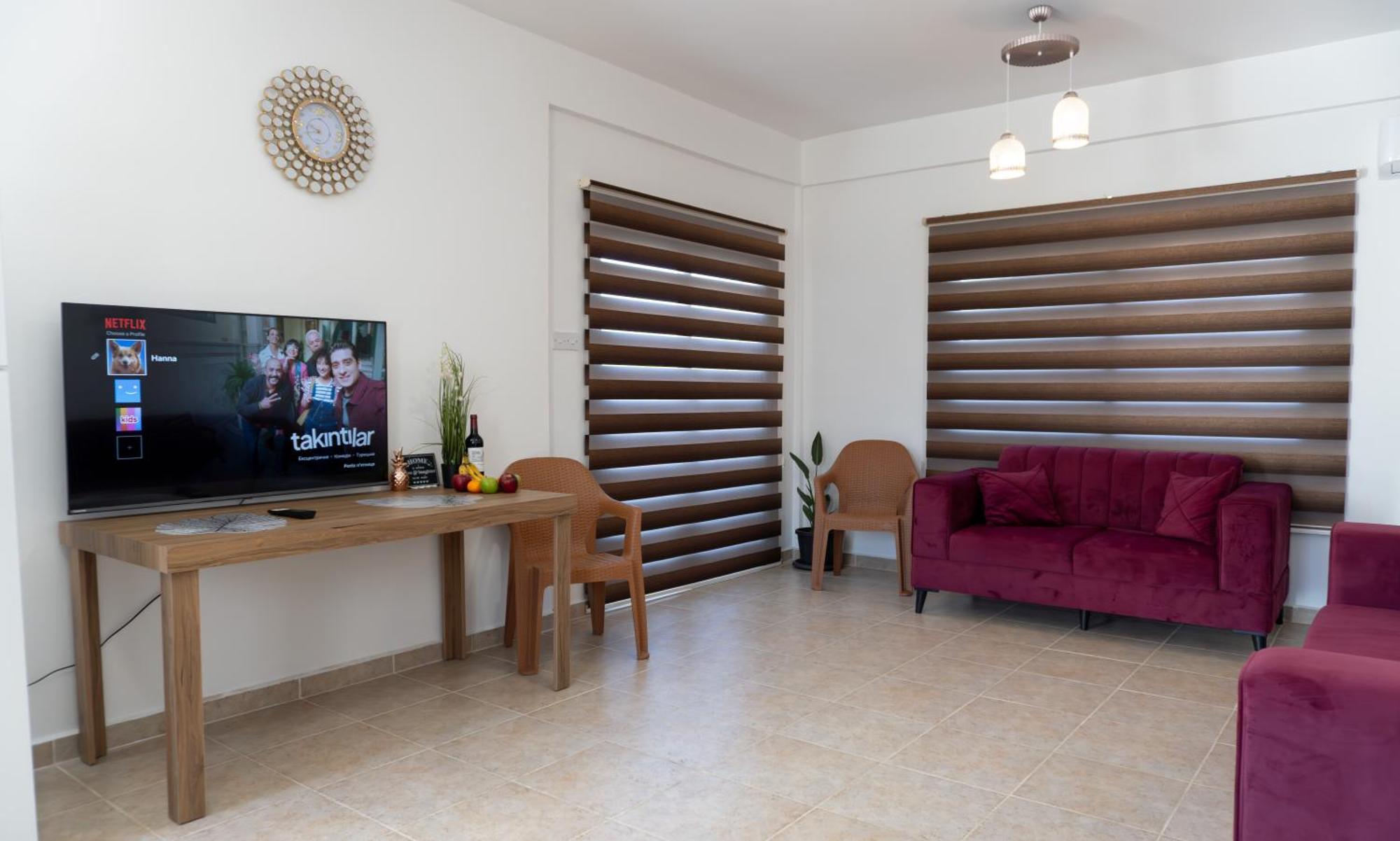 Queit Amazing Penthouse With Rooftop 360 ,pool , Beachfront And Bbq Holiday park *