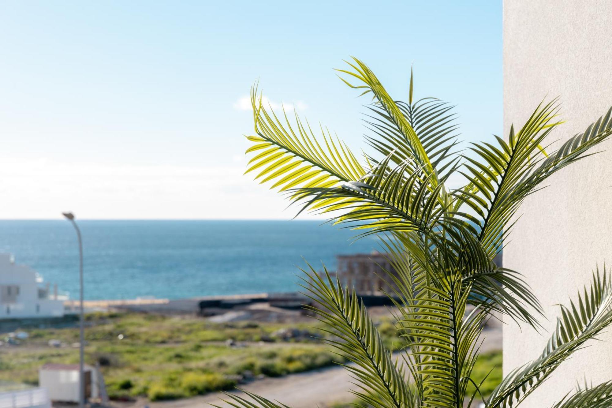 Hiddengems Residences 202 - The Lxr Penthouse - Pool & Steps To Apartment Paphos