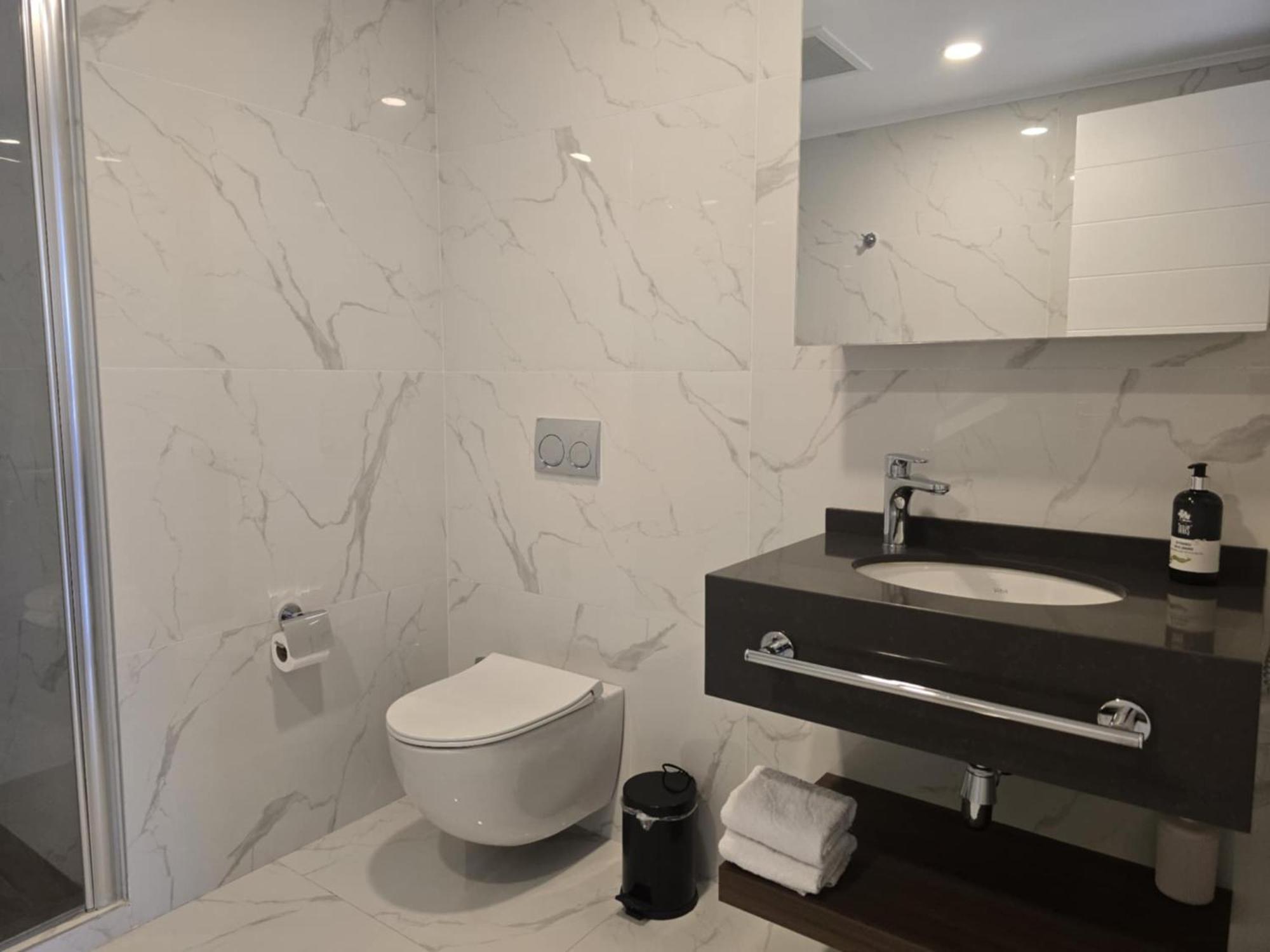 Apartment Luxurious Two-bedroom B-block At Grand Sapphire Perivolia tou Trikomou