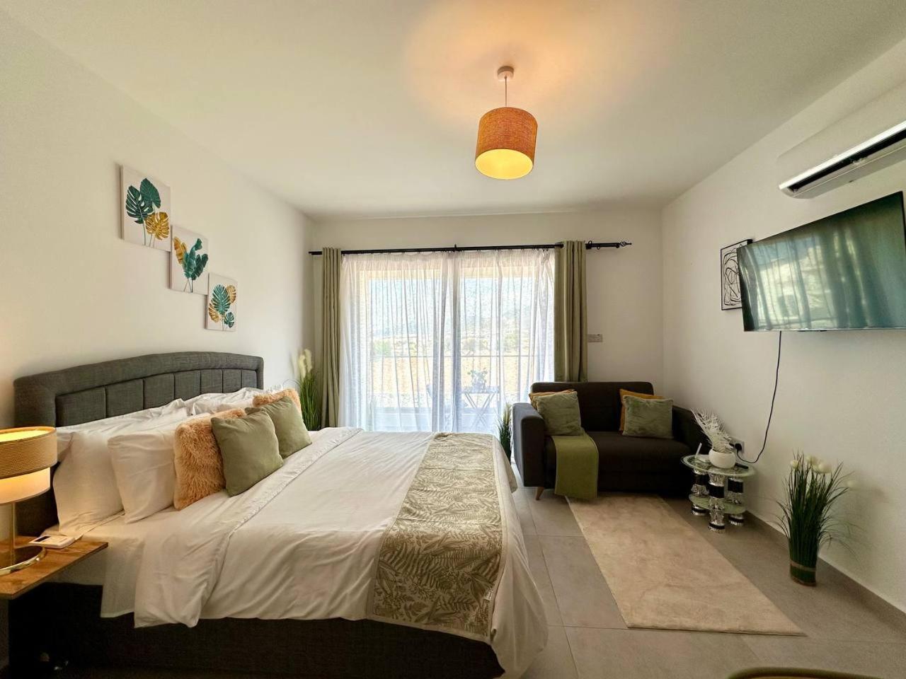 The Olive Beachfront &