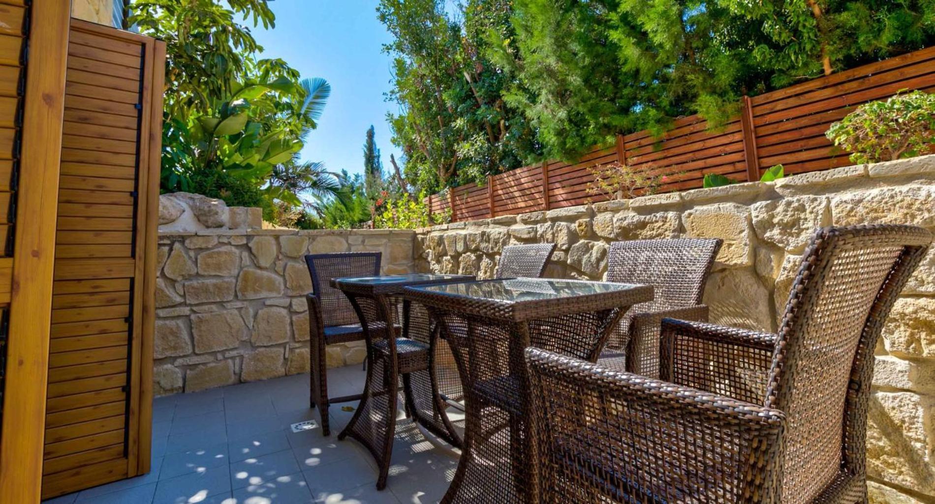 347 Meo - Fantastic Five Bedroom With Private Pool In Peaceful Location, Aphrodite Hills *