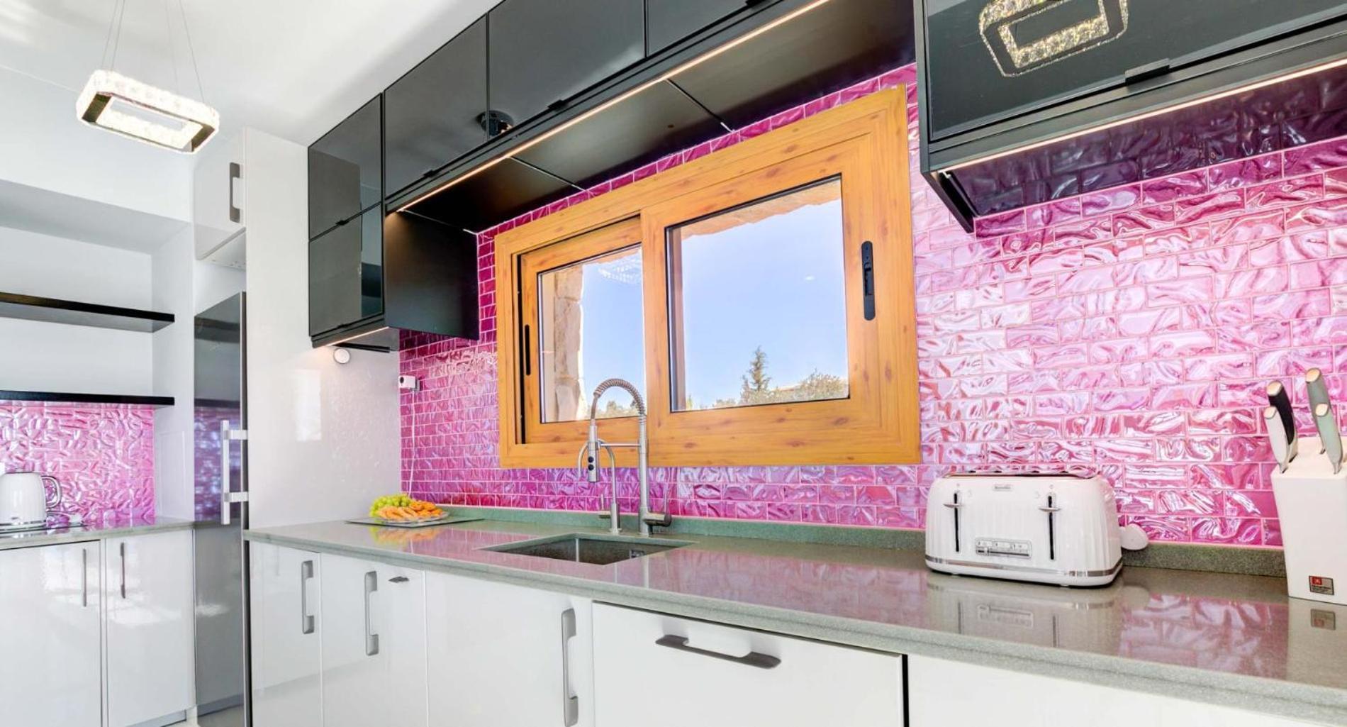 Villa 347 Meo - Fantastic Five Bedroom With Private Pool In Peaceful Location, Aphrodite Hills