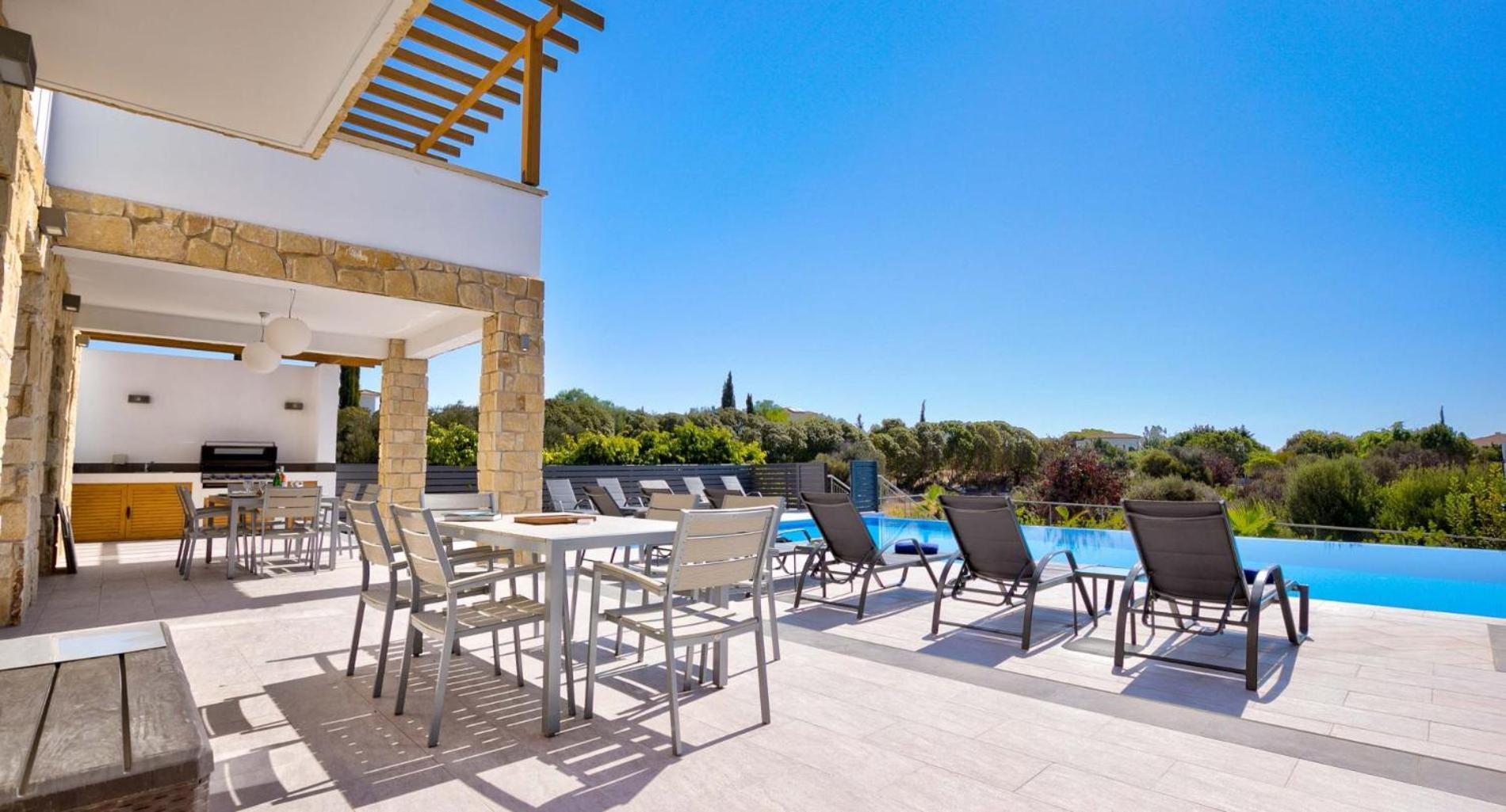 Villa 347 Meo - Fantastic Five Bedroom With Private Pool In Peaceful Location, Aphrodite Hills Kouklia