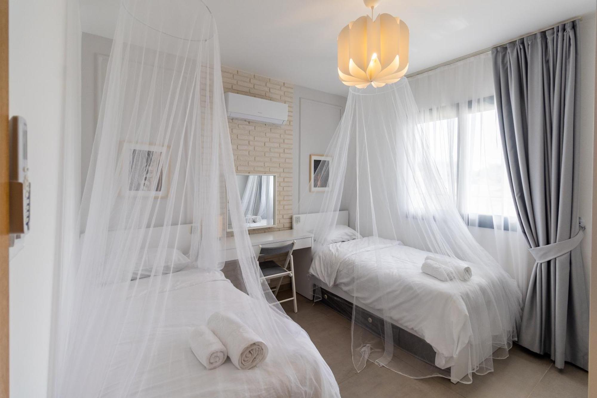 Caesar Cliff Apartment *