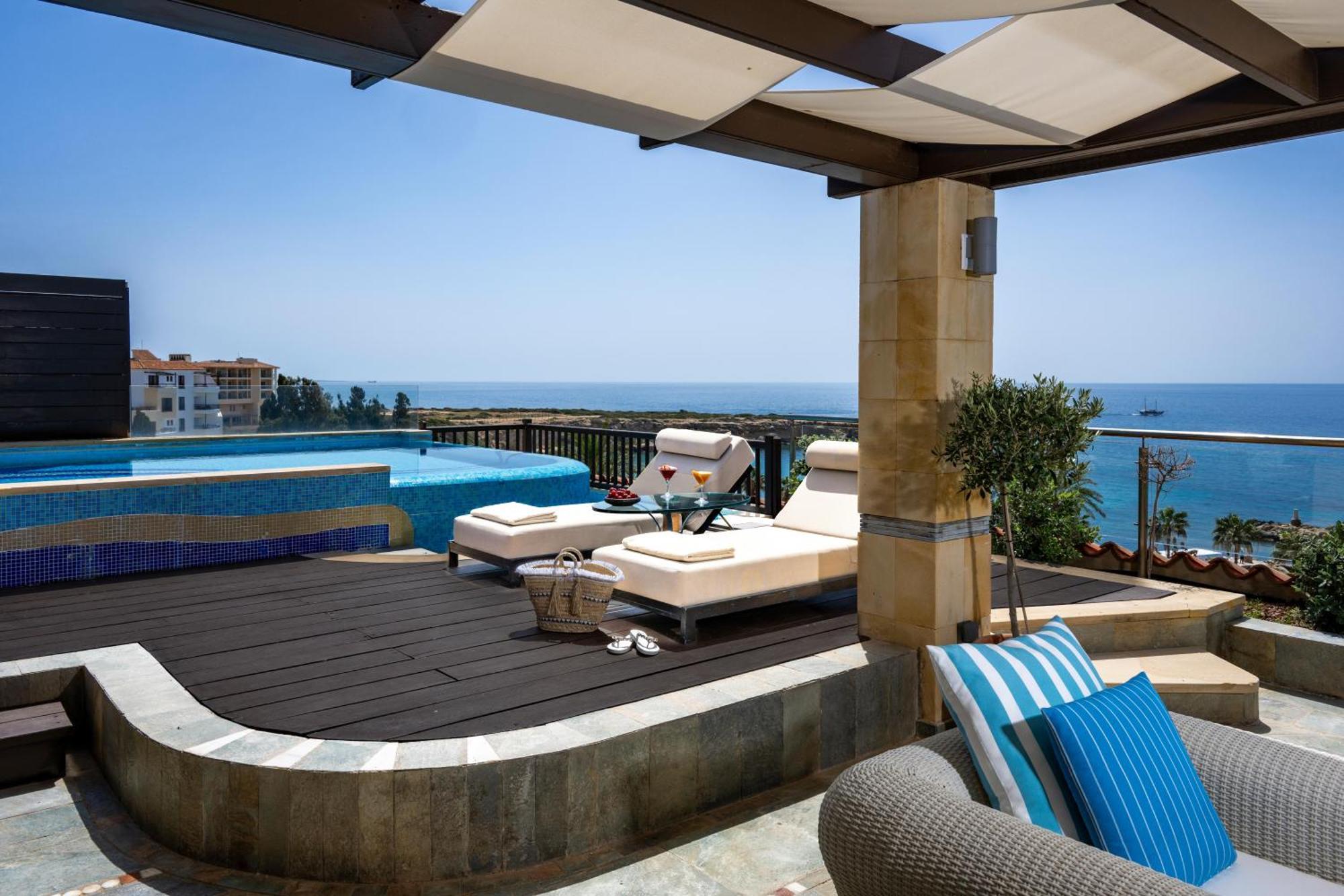 Coral & Cyprus Hotel
