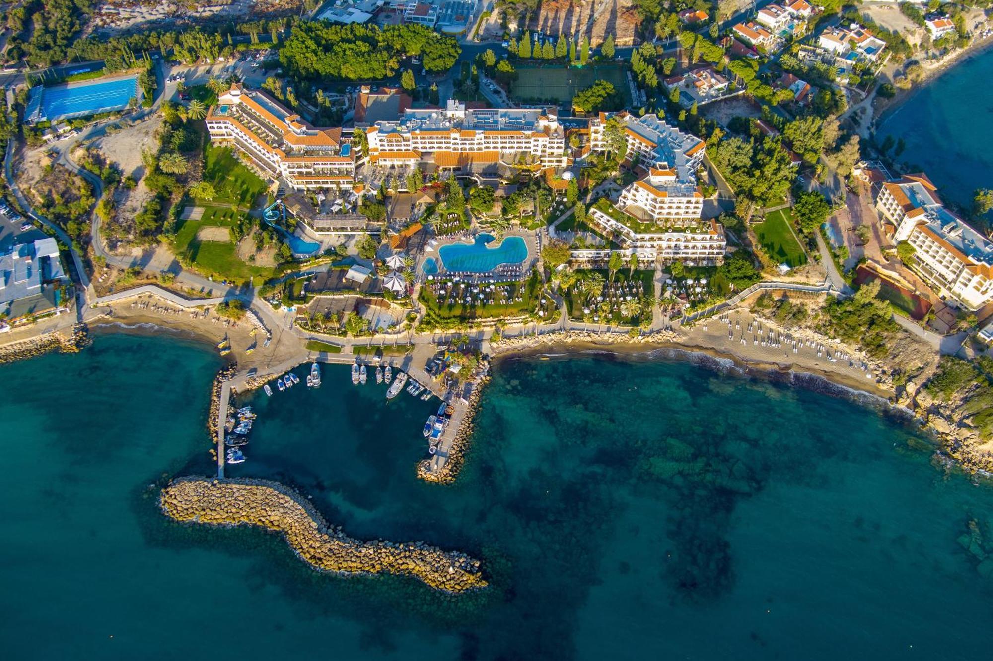 Coral & Cyprus Hotel