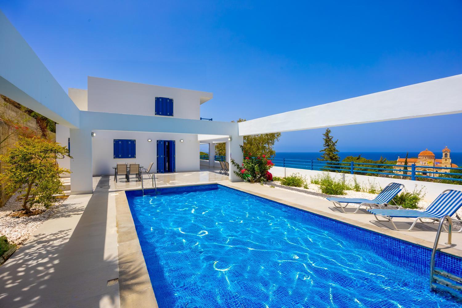 Eagles Nest Villa Pachyammos