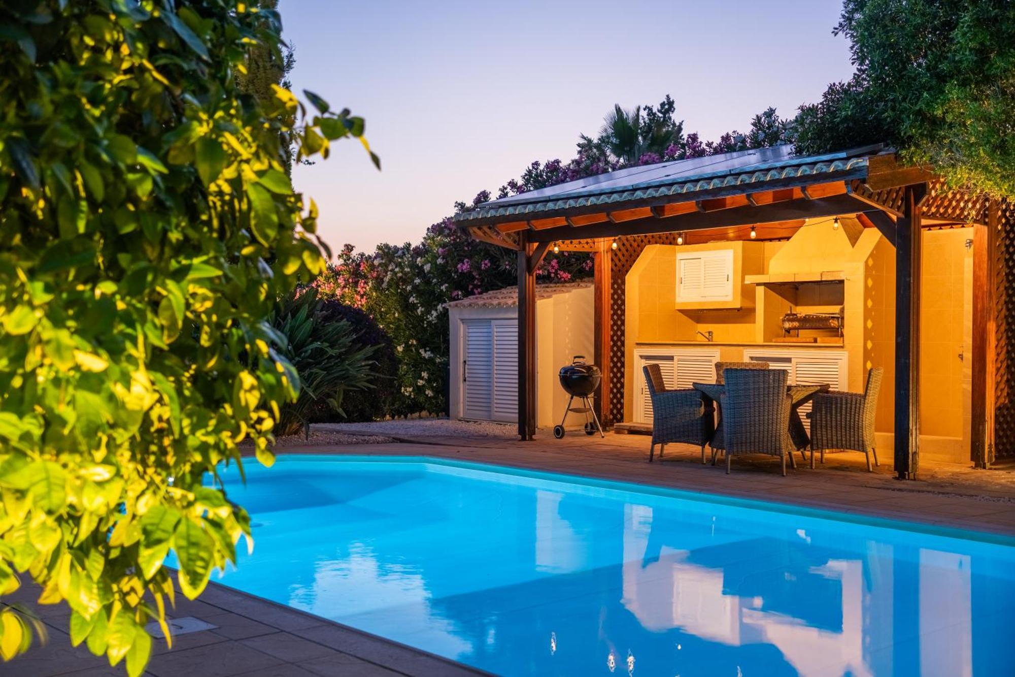 Pontus - Stunning Views & Privacy In Beautiful Garden With Pool & Hot Tub Villa *