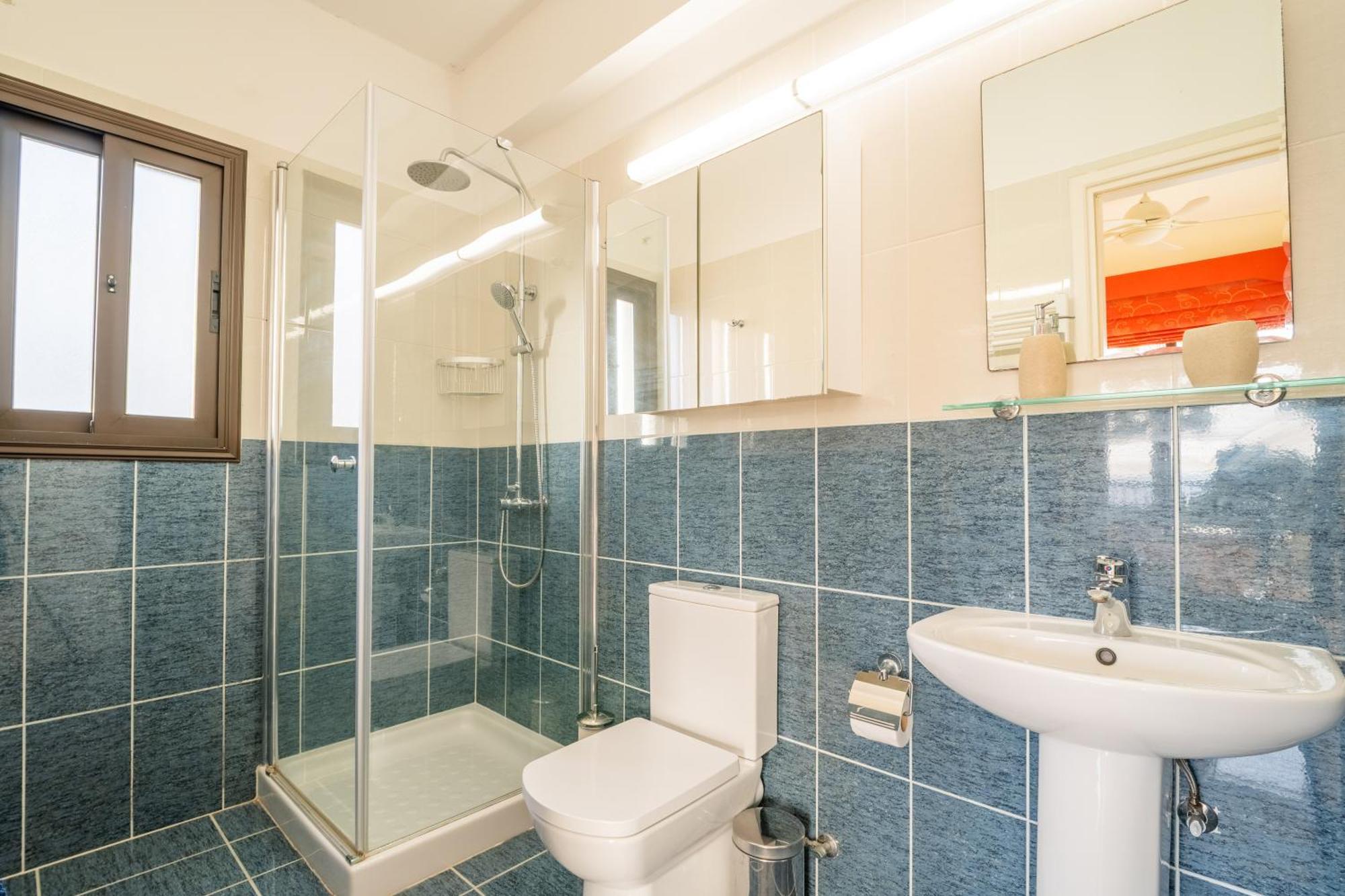 Pontus - Stunning Views & Privacy In Beautiful Garden With Pool & Hot Tub *