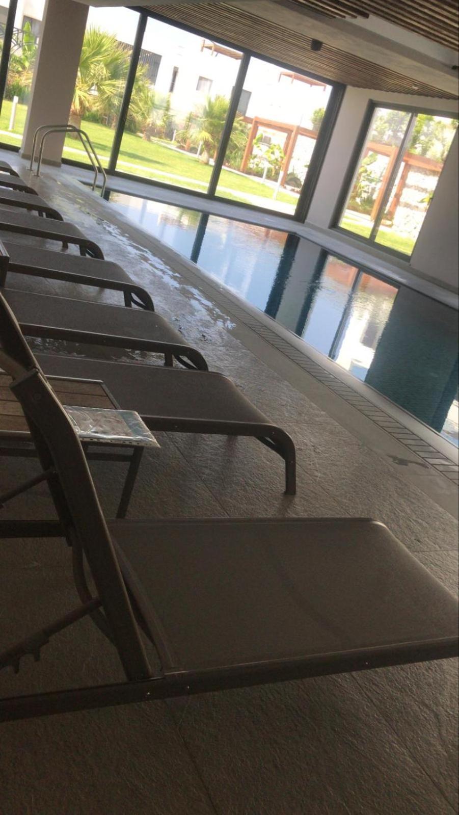 The Olive Beachfront & Apartment Kalogrea