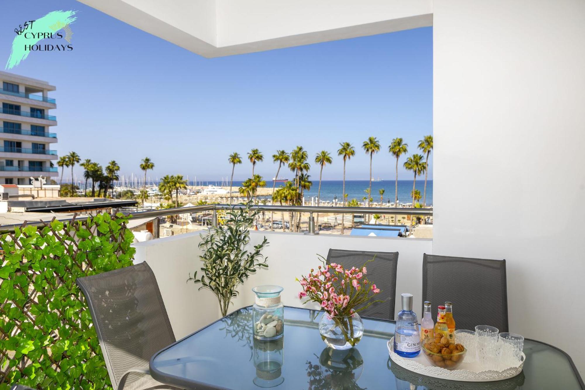 Apartment Airbnsea Centre Side Sea View