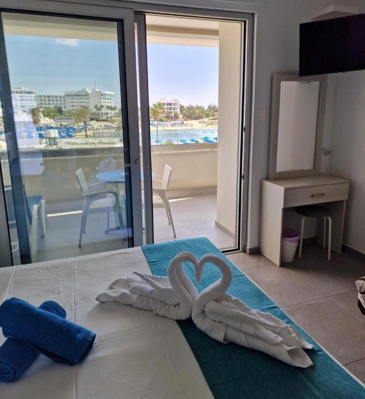 Aparthotel Christopher's Sandy Ayia Napa