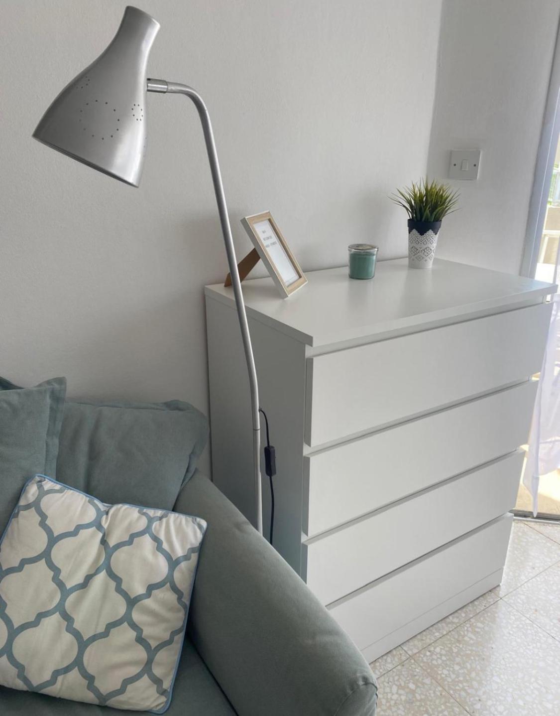 Modern In Near The Sea Apartment