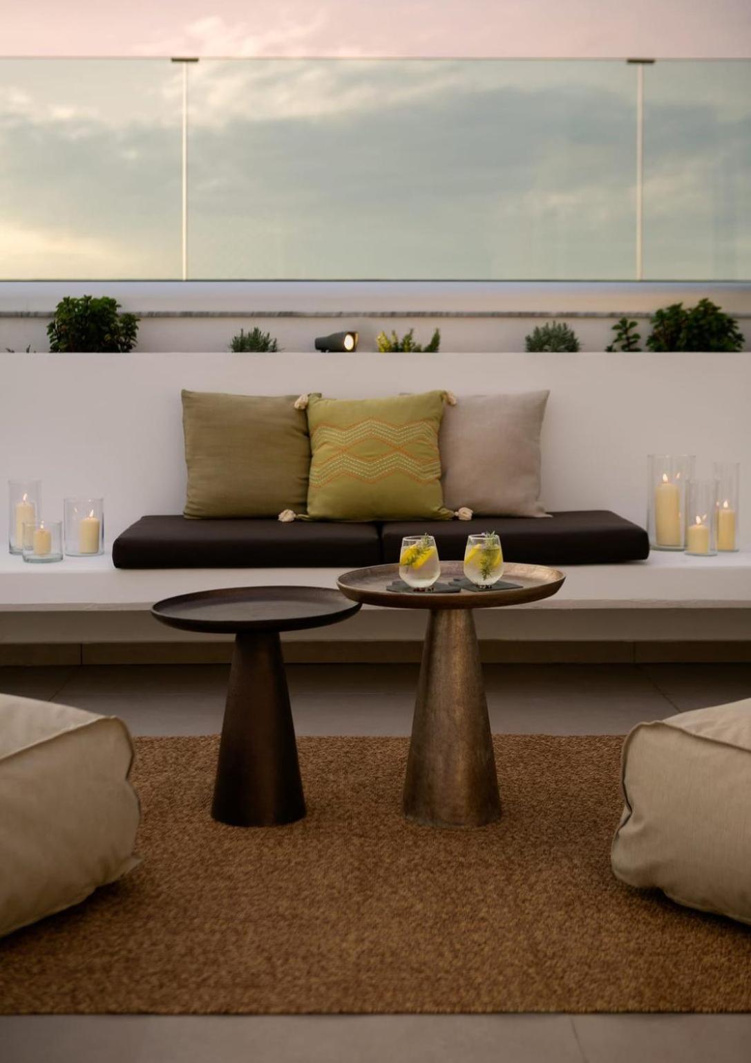 Amazing Lubbock 3 Bedrooms Private Outdoor Pool And Hot Tub Furnished Sun Terrace Shaded Furnished Terrace Bbq, Villa *
