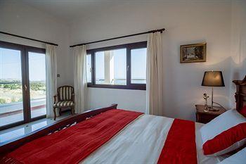Koumasia Sunrise Villa *