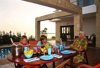 Koumasia Sunrise Villa *