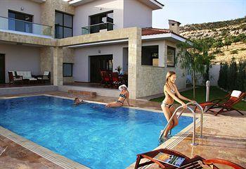 Villa Koumasia Sunrise Coral Bay