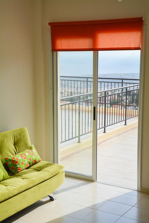 Pearl Apartment *