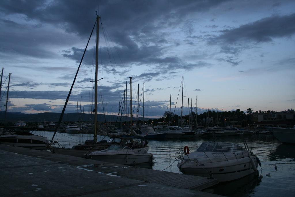 Paradise Latchi