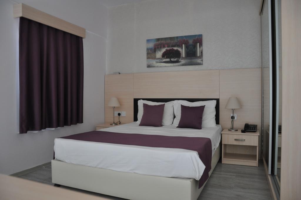 Hotel Manolya Lapithos (Northern Cyprus)