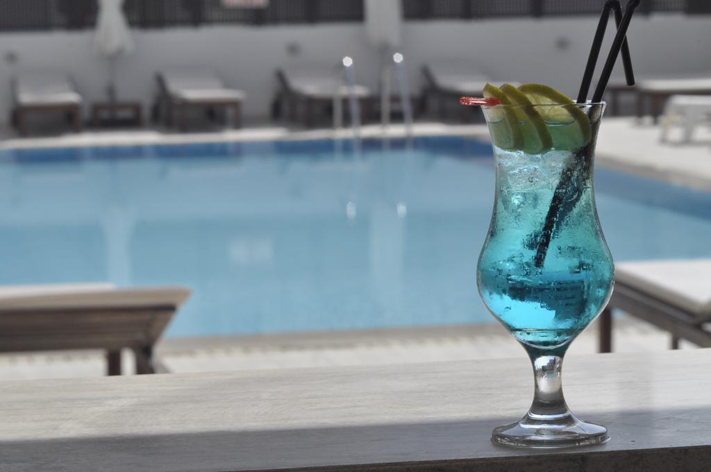 Hotel Sun Hall 4*