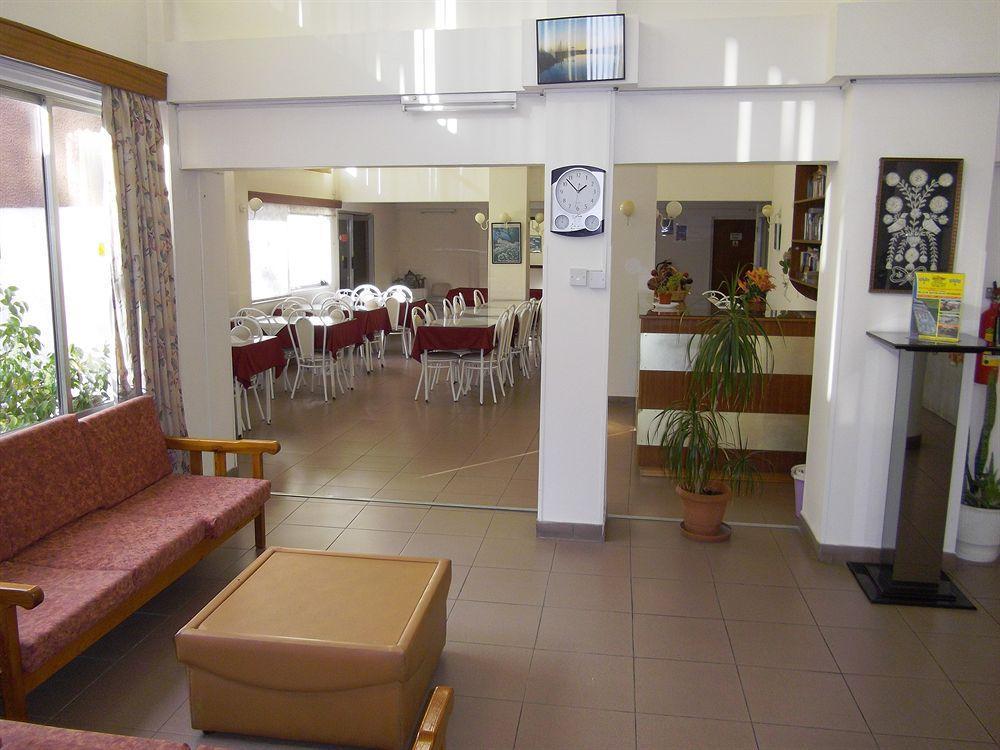 Onisillos Hotel