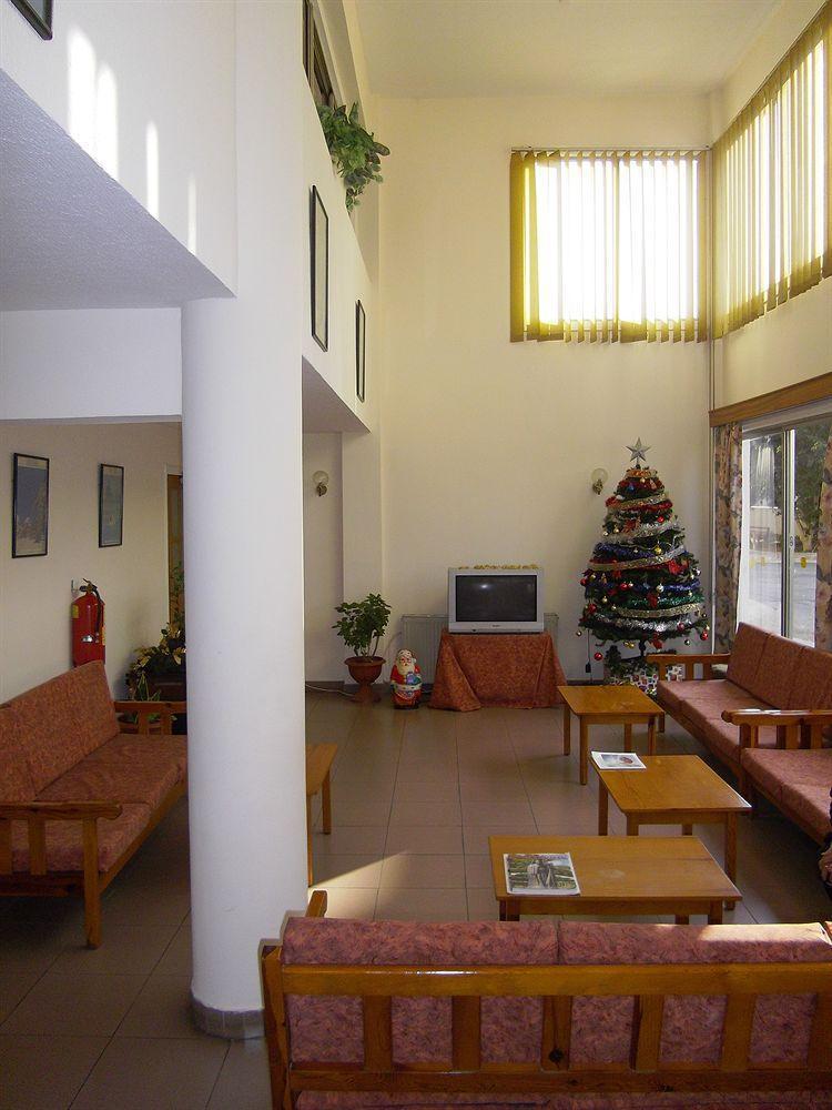 Onisillos Hotel
