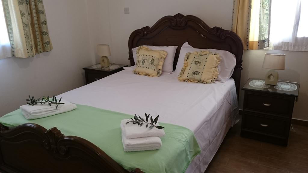 Maritsa's Roses Apartamento