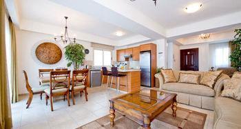 Amadora Luxury Villas Pernera