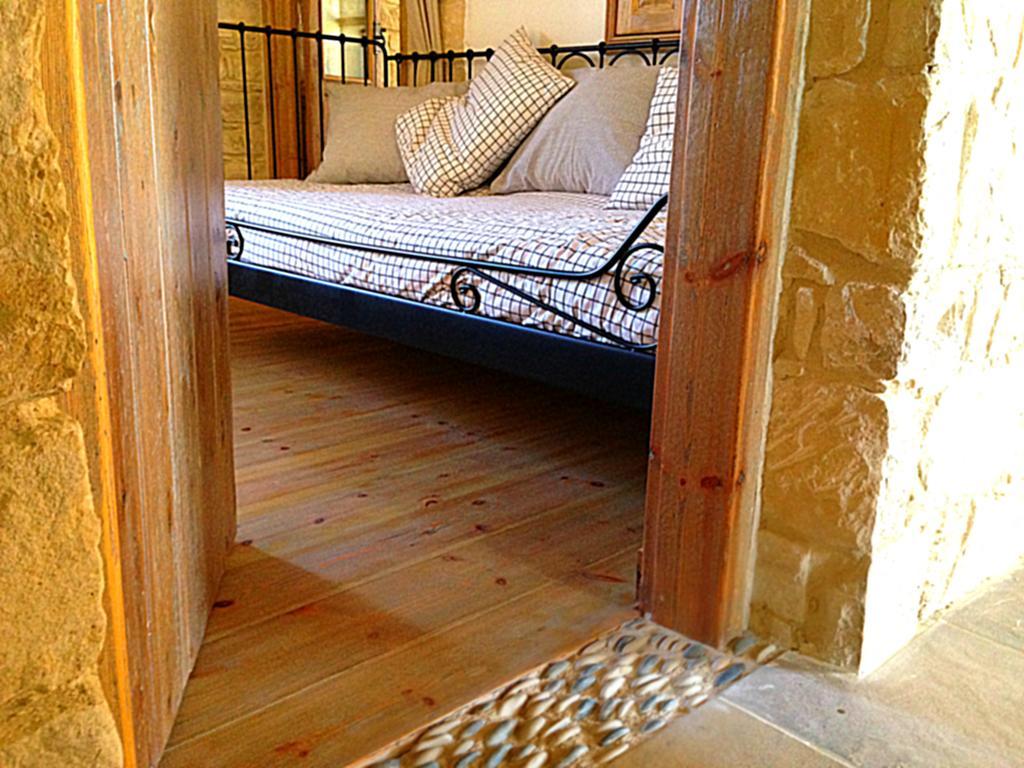 Traditional Stone House Villa Lofou