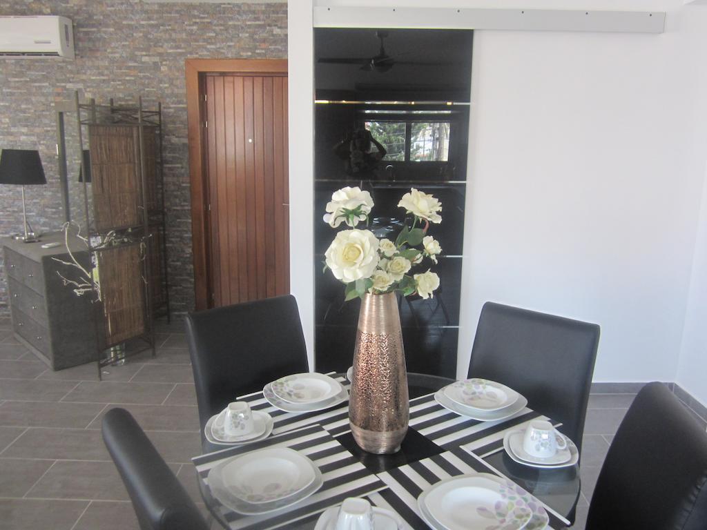 Marina 211 Apartment Larnaca