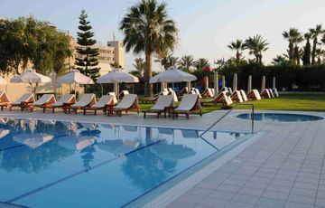 Frixos Apts Hotel Oroklini