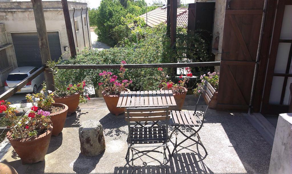 Country house Michalis Anoyia Traditional Stonehouse Kathikas