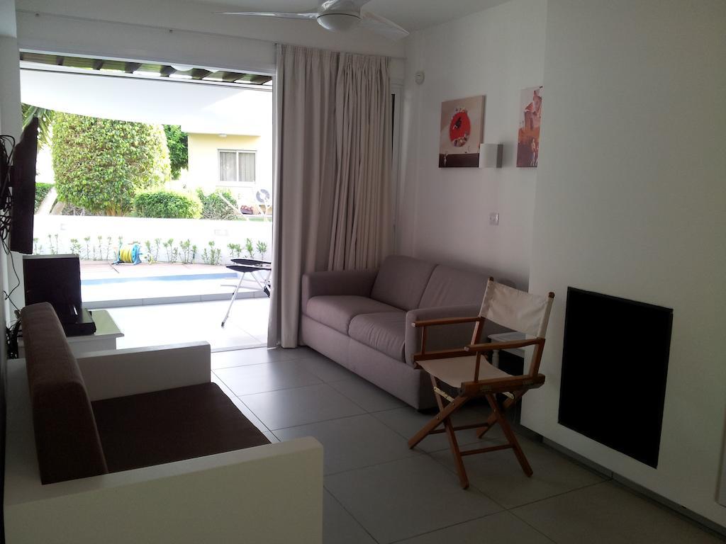Apartment Yialos Holiday Apartments Perivolia