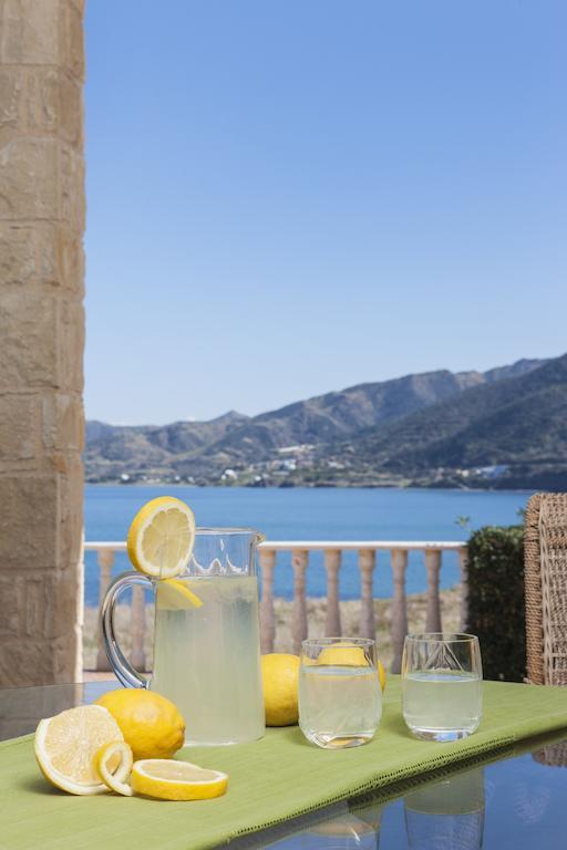 Villa Petros Seashore *