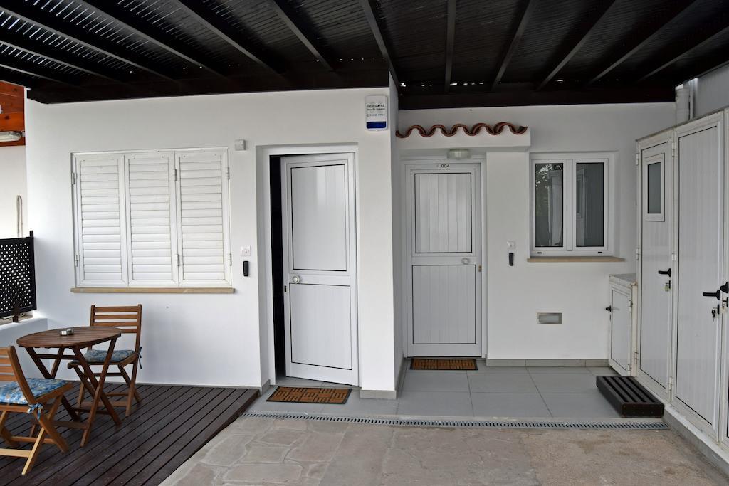 Yialos Holiday Apartments