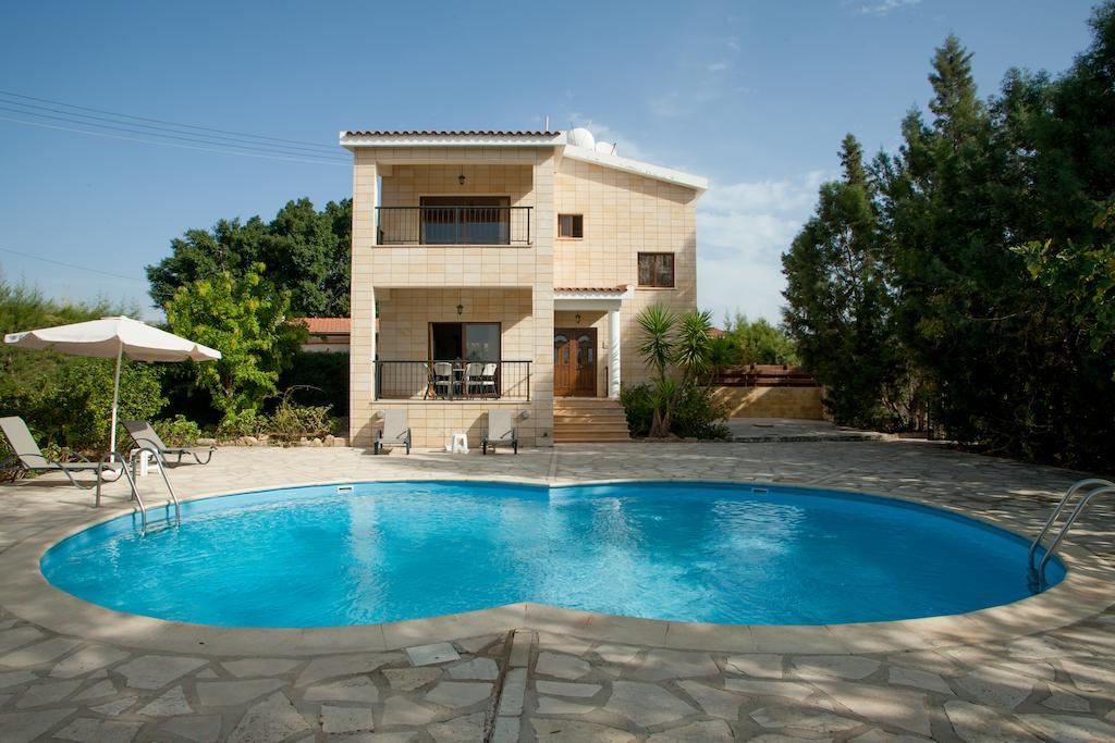 Villa Natasha *