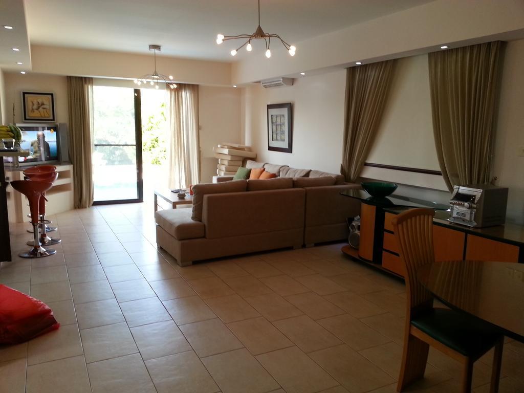 Villa Gabriel Protaras