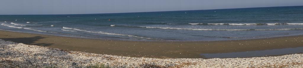 Maria Petros Beach Houses Perivolia