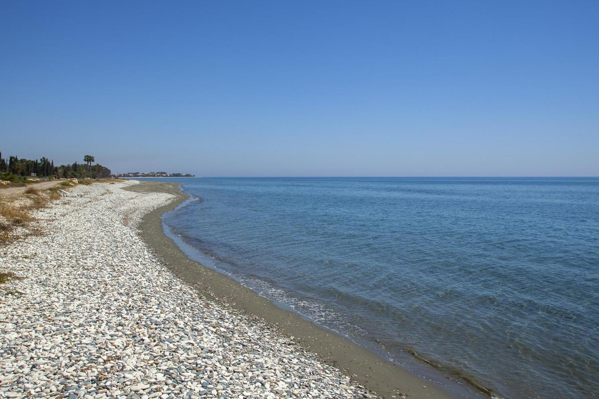 Pousada Larnaca Marina Meneou