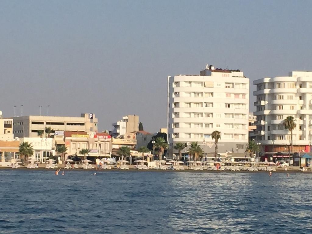 Alex 31 Larnaca