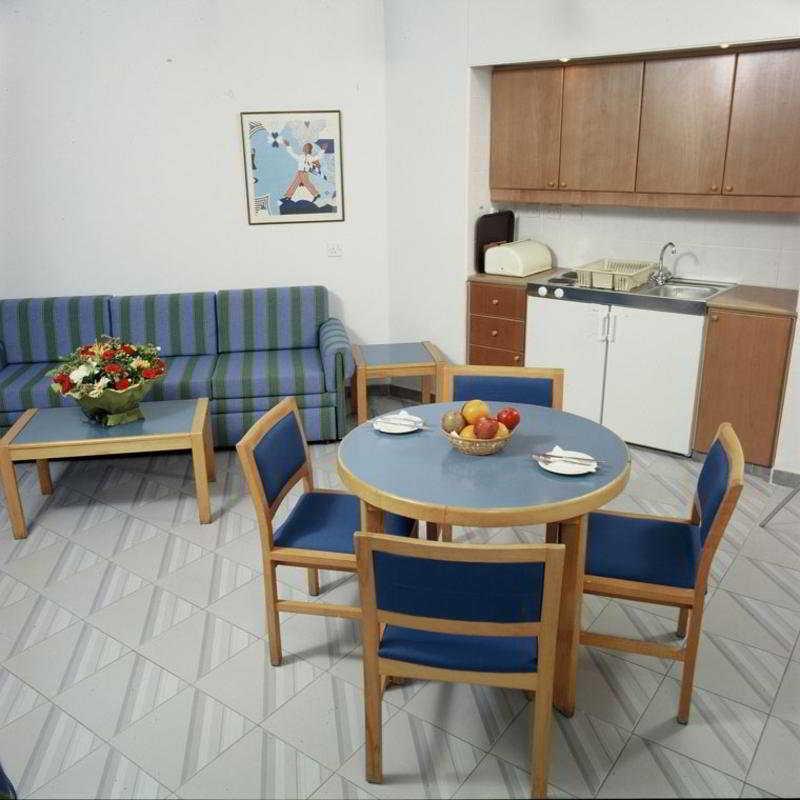 Atrium Zenon Aparthotel 3*