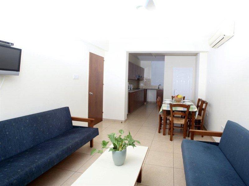 Aparthotel Captain Karas Holidays 3*