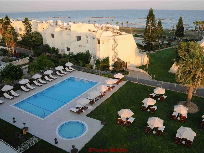 Frixos Larnaca