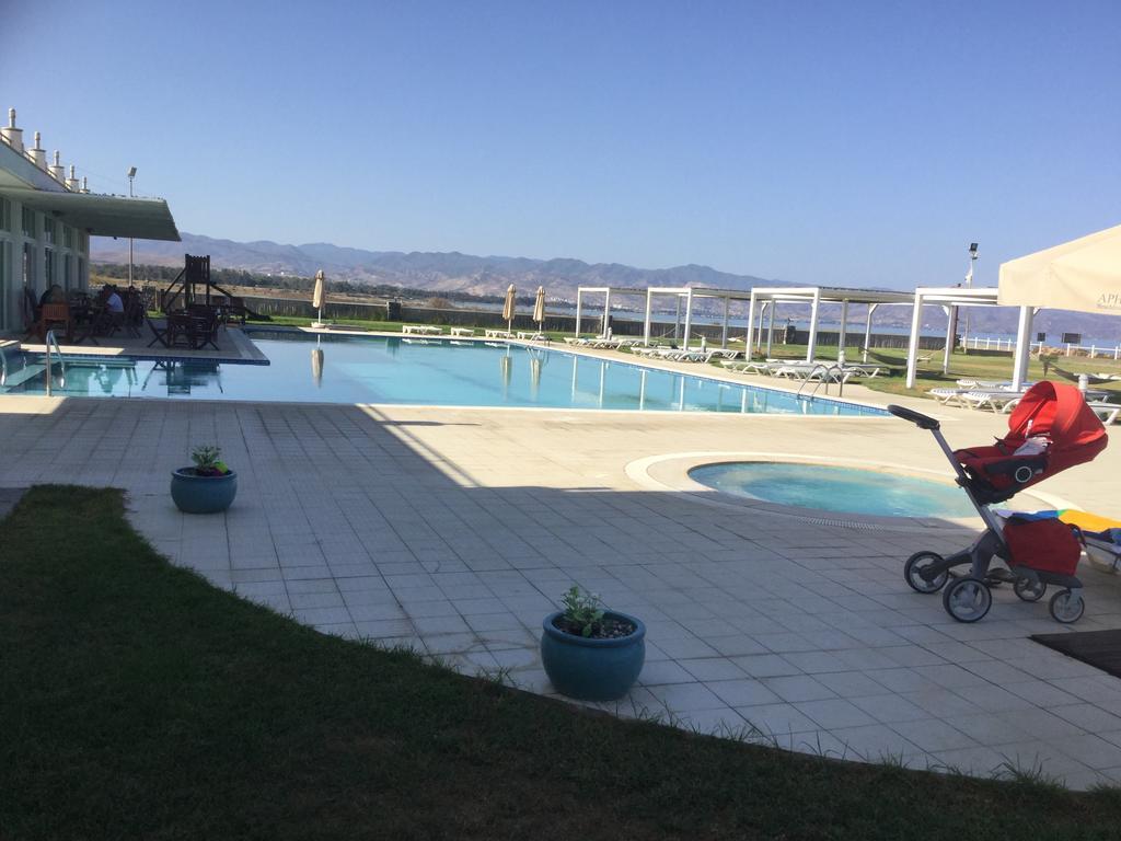 Apartment Aphrodite Beachfront Ghaziveran