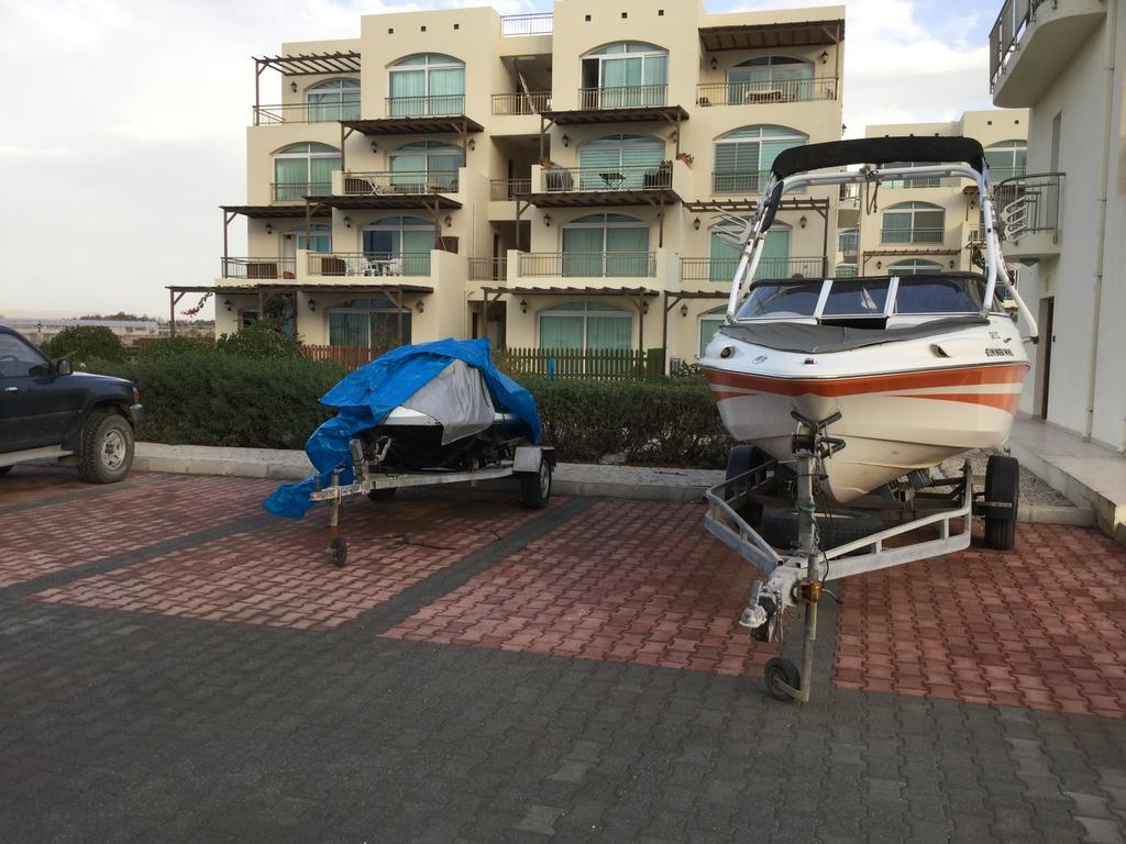 Apartment Aphrodite Beachfront