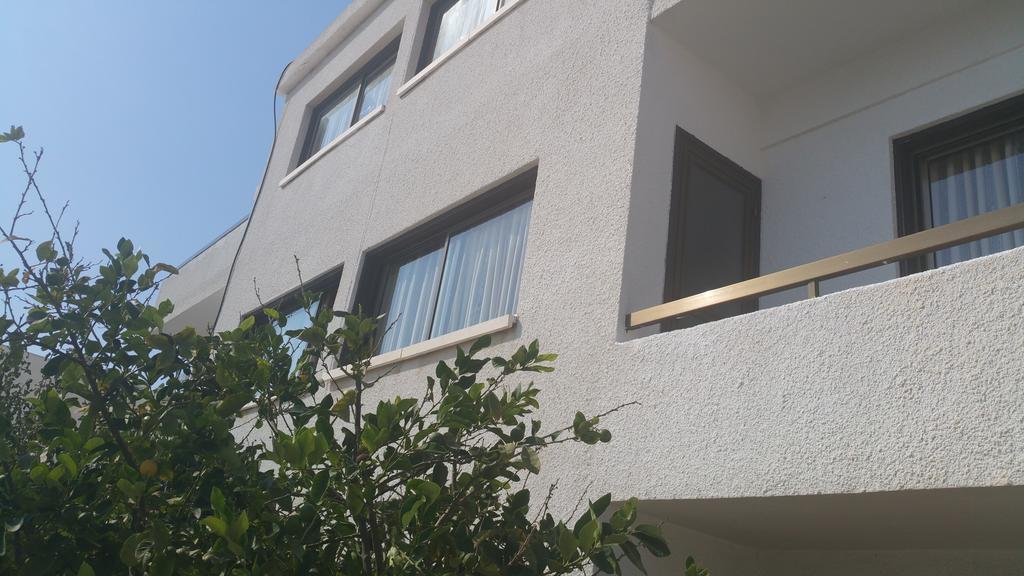Terpsithea Apartment *